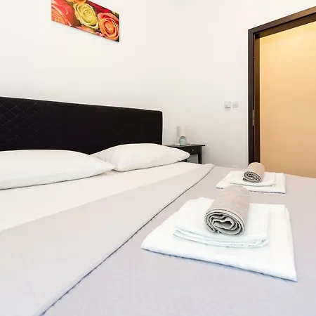 Lozna Apartment